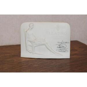 Lladro Collectors Society Sign Dated 1985 Don Quixote and Signed